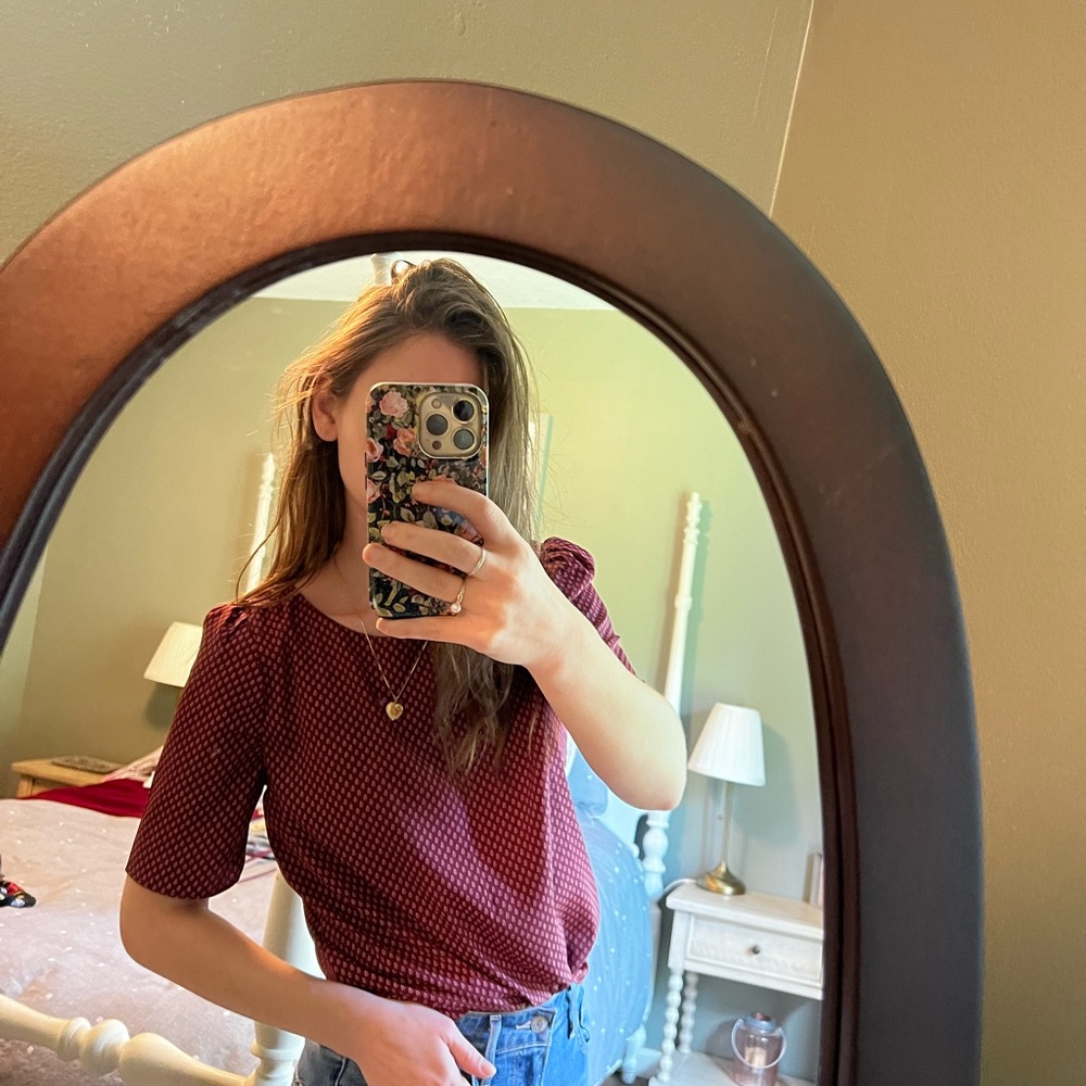 Puff sleeve top